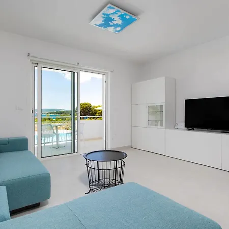 Pet Friendly In With Kitchen بيت للعطل