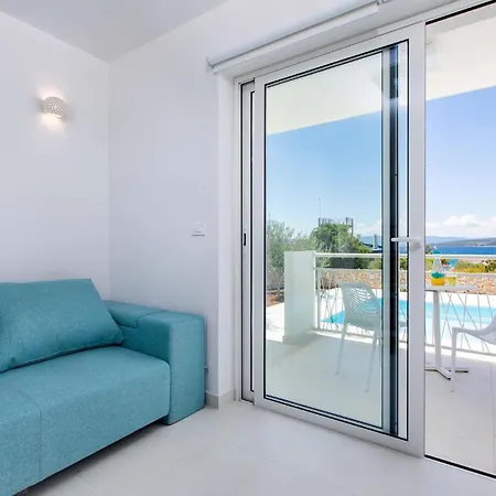 بيت للعطل Pet Friendly In With Kitchen بونات