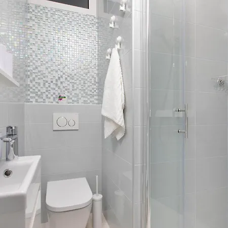 Pet Friendly In With Kitchen بيت للعطل *