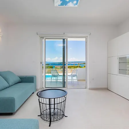 Pet Friendly In With Kitchen بيت للعطل *