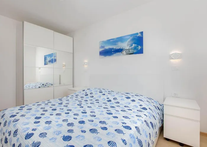 Pet Friendly In With Kitchen بيت للعطل بونات